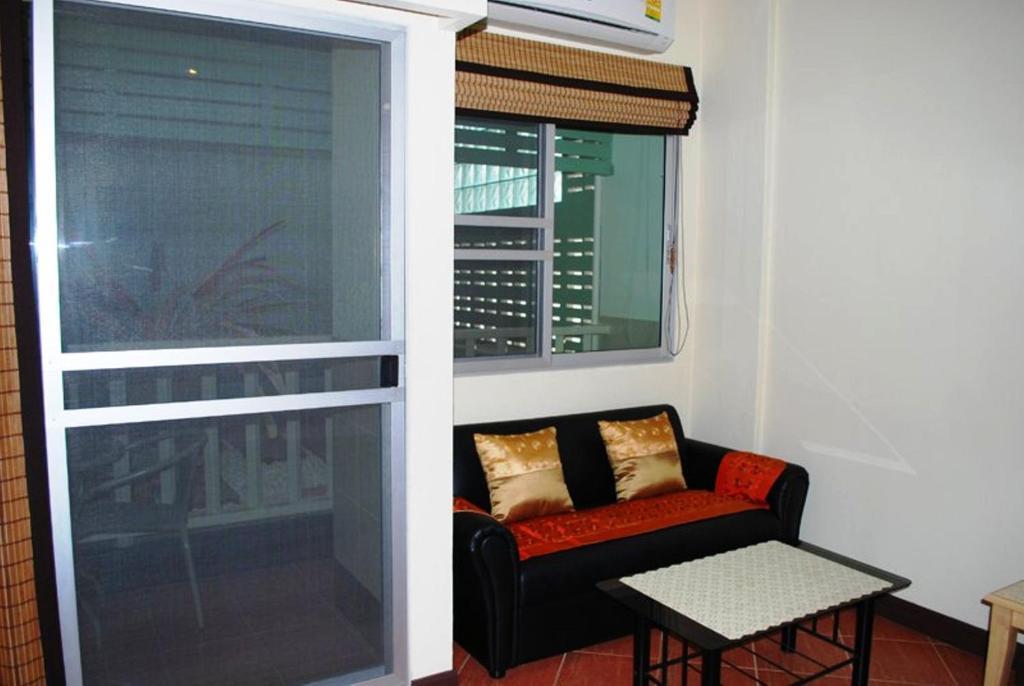Jomtien Morningstar Guesthouse Pokoj fotografie